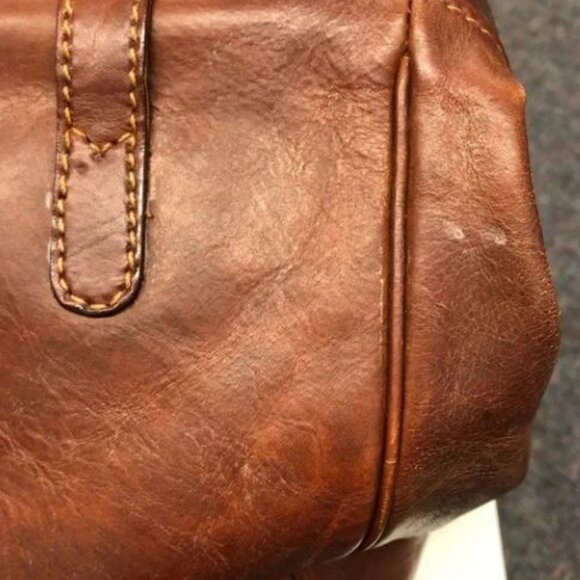 THE BRIDGE Italian Leather Large Buckle Travel bag Brown with Gold Hardware - Picture 4 of 14